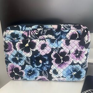 Vera Bradley laptop Sleeve